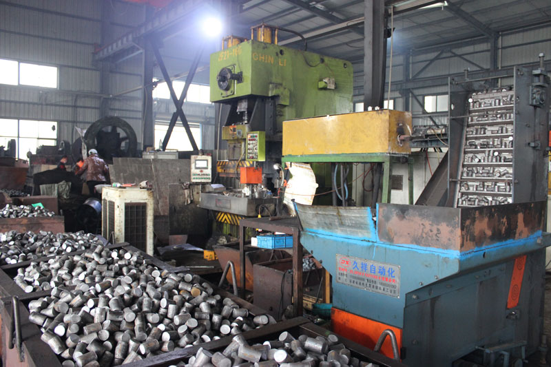 机械手红冲车床